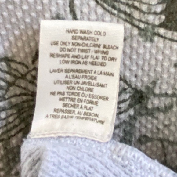 Free People V-Neck Thermal Top Size: Medium - Picture 9 of 11